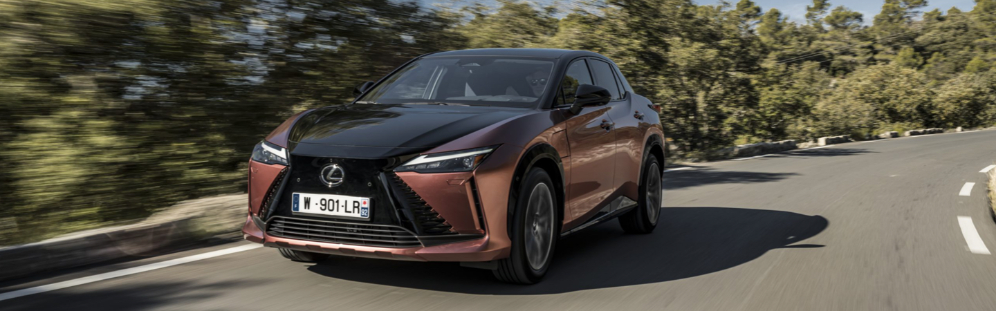 Lexus Sonic Copper bi-tone (2023 – Current)